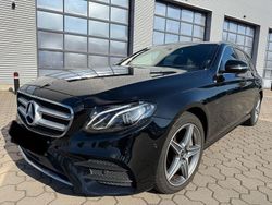 Schwarz Gebraucht 2019 Mercedes E300 AMG line Kombi | 22.999 € (Superpreis)