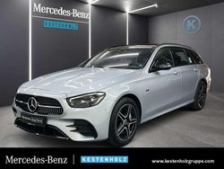 Hightechsilber Gebraucht 2021 Mercedes E300 AMG Kombi | 34.990 € (Fairer Preis)