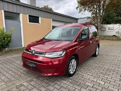 Rot Gebraucht 2021 VW Caddy Life Van / Kleinbus | 24.600 € (Guter Preis)