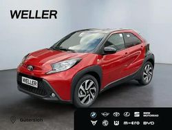 Chili red perleffekt/dach mysticschwarz mica (rot) Neu 2025 Toyota Aygo Kleinwagen | 16.790 €