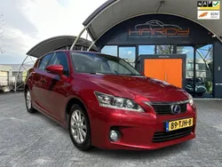 Rot Gebraucht 2012 Lexus CT200h Business Edition Limousine | 9.880 € (Fairer Preis)