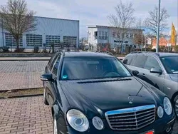 Schwarz Gebraucht 2008 Mercedes E220 Kombi | 5.600 € (Etwas zu teuer)