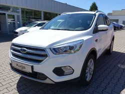 Frostweiß Gebraucht 2019 Ford Kuga Cool & Connect SUV | 16.980 € (Guter Preis)