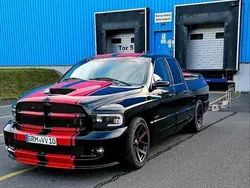 Schwarz Gebraucht 2007 Dodge Viper SUV | 32.500 €