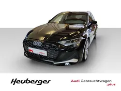Mythosschwarz metallic Gebraucht 2024 Audi A3 Sportback Advanced Limousine | 33.990 € (Fairer Preis)