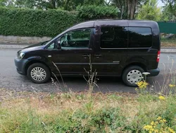 Schwarz Gebraucht 2014 VW Caddy Van / Kleinbus | 9.880 € (Guter Preis)