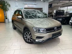 Titanium beige metallic Gebraucht 2016 VW Tiguan Comfortline SUV | 18.350 € (Fairer Preis)