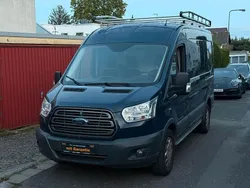 Blau Gebraucht 2018 Ford Transit Trend Van / Kleinbus | 11.750 € (Superpreis)