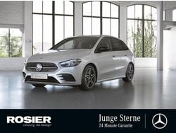 Weiss / digitalweiss Gebraucht 2022 Mercedes B250 AMG line Van / Kleinbus | 29.490 € (Fairer Preis)