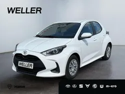 Weiss Gebraucht 2023 Toyota Yaris Comfort Kleinwagen | 14.180 € (Guter Preis)