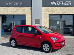 Rot Gebraucht 2012 VW up! take up! Kleinwagen | 4.999 € (Etwas zu teuer)