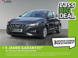 Grau Gebraucht 2024 Hyundai i30 Turbo Limousine | 17.980 € (Fairer Preis)
