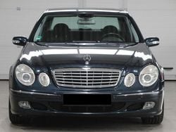 Blau Gebraucht 2005 Mercedes E240 Elegance Limousine | 6.250 € (Etwas zu teuer)
