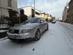 Silber Gebraucht 2001 Audi A4 Limousine | 850 € (Superpreis)