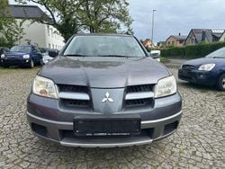Grau Gebraucht 2007 Mitsubishi Outlander Comfort Edition SUV | 1.700 € (Superpreis)