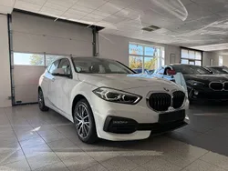 Weiß Gebraucht 2020 BMW 118 Kleinwagen | 17.300 € (Etwas zu teuer)