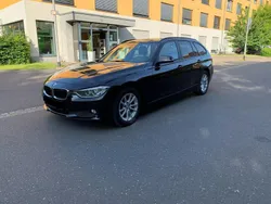 Schwarz Gebraucht 2015 BMW 318 Kombi | 7.950 € (Fairer Preis)