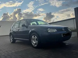 Gebraucht 2001 VW Golf IV Kleinwagen | 2.100 € (Etwas zu teuer)