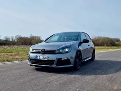 Grau Gebraucht 2011 VW Golf VI R Limousine | 12.990 € (Etwas zu teuer)
