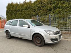 Silber Gebraucht 2005 Opel Astra Kombi | 1.300 € (Fairer Preis)