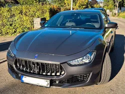 Grau Gebraucht 2018 Maserati Ghibli Coupé | 35.999 € (Guter Preis)