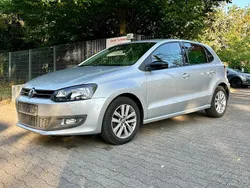 Silber Gebraucht 2012 VW Polo Style Kleinwagen | 5.900 € (Fairer Preis)