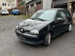Schwarz Gebraucht 2002 Seat Arosa Kleinwagen | 870 € (Fairer Preis)