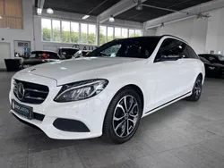 Weiß Gebraucht 2017 Mercedes C300 Avantgarde Kombi | 22.950 € (Guter Preis)