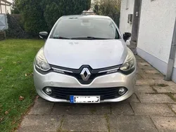 Silber Gebraucht 2015 Renault Clio IV Experience Kleinwagen | 5.500 € (Fairer Preis)