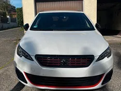 Weiß Gebraucht 2016 Peugeot 308 GT Kombi | 9.300 € (Guter Preis)