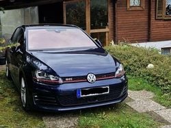 Blau Gebraucht 2016 VW Golf GTI Limousine | 19.000 € (Fairer Preis)