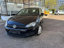 Deep black perleffekt Gebraucht 2009 VW Golf VI Trendline Kleinwagen | 4.600 € (Fairer Preis)