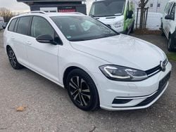 Weiß Gebraucht 2019 VW Golf VII IQ Drive Kombi | 9.900 € (Guter Preis)