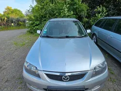 Silber Gebraucht 2003 Mazda 323 Kleinwagen | 1.200 €