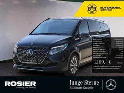 Schwarz / obsidianschwarz Gebraucht 2024 Mercedes V300 Avantgarde Van / Kleinbus | 73.850 €