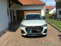 Silber Gebraucht 2023 Audi Q3 Sportback S-Line SUV | 43.900 € (Teuer)