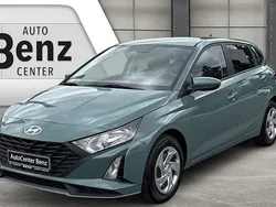 Grün Neu 2025 Hyundai i20 Select Limousine | 18.290 € (Fairer Preis)