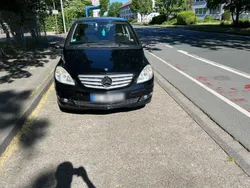 Schwarz Gebraucht 2005 Mercedes B150 Van / Kleinbus | 3.050 € (Fairer Preis)