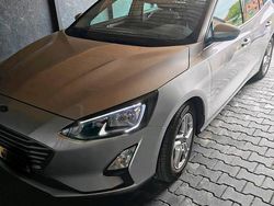 Silber Gebraucht 2019 Ford Focus Kombi | 10.755 € (Fairer Preis)