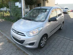 Silber Gebraucht 2013 Hyundai i10 Edition Kleinwagen | 2.202 € (Fairer Preis)
