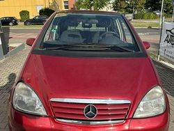 Rot Gebraucht 1999 Mercedes A170 Elegance Limousine | 2.299 €