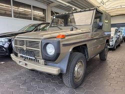 Grün Gebraucht 1986 Mercedes G300 SUV | 27.990 €