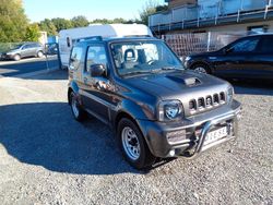 Grau Gebraucht 2009 Suzuki Jimny Comfort SUV | 11.500 € (Fairer Preis)