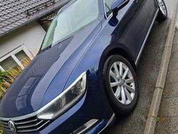 Blau Gebraucht 2018 VW Passat Comfortline Kombi | 16.500 € (Fairer Preis)