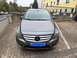Grau Gebraucht 2012 Mercedes B180 Van / Kleinbus | 4.990 € (Teuer)