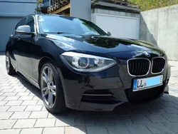 Schwarz Gebraucht 2013 BMW M135 Sport Line Kleinwagen | 21.900 € (Fairer Preis)