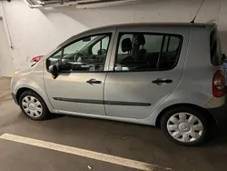 Grau Gebraucht 2005 Renault Modus Van / Kleinbus | 400 €