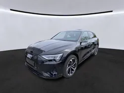 Mythosschwarz metallic Gebraucht 2022 Audi e-tron S-Line SUV | 38.057 € (Teuer)