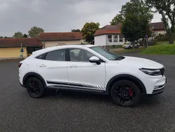 Weiß Gebraucht 2023 DFSK Fengon Limousine | 18.999 € (Fairer Preis)
