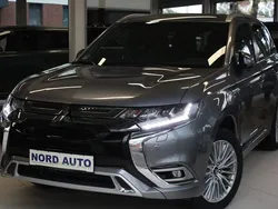 Grau Gebraucht 2019 Mitsubishi Outlander P-HEV Edition SUV | 22.690 € (Fairer Preis)